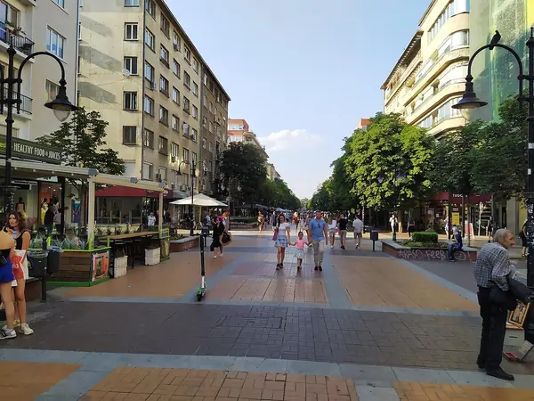 Пешеходният булевард „Витоша“ в София