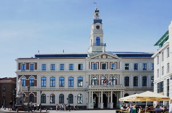 Сградата на общинския съвет в Стария град на Рига